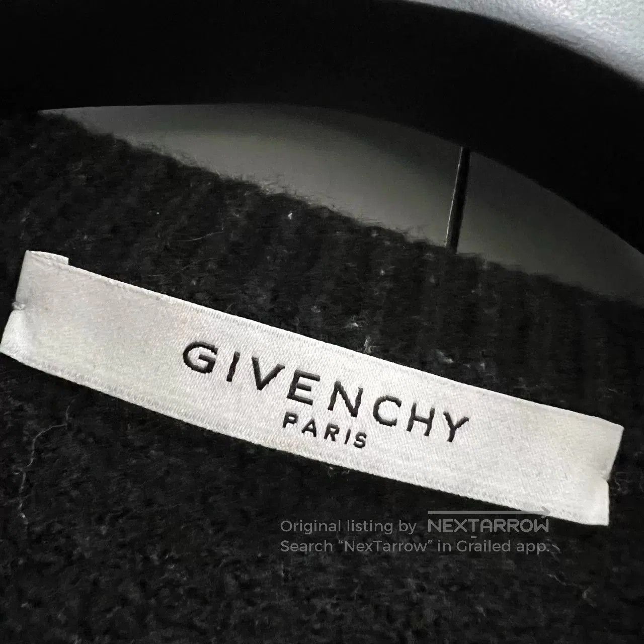 Givenchy givenchy colorblock logo knitted sweater. Size US L / EU 52-54 / 3 - 5 Thumbnail