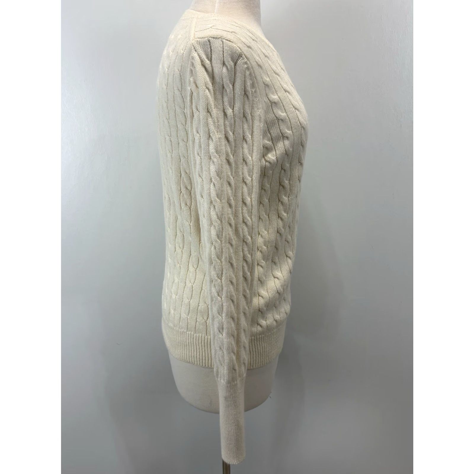 Gap VINTAGE Gap Cableknit Sweater Women’s L Angora Blend Ivory 90s Crew Neck Size L / US 10 / IT 46 - 4 Thumbnail