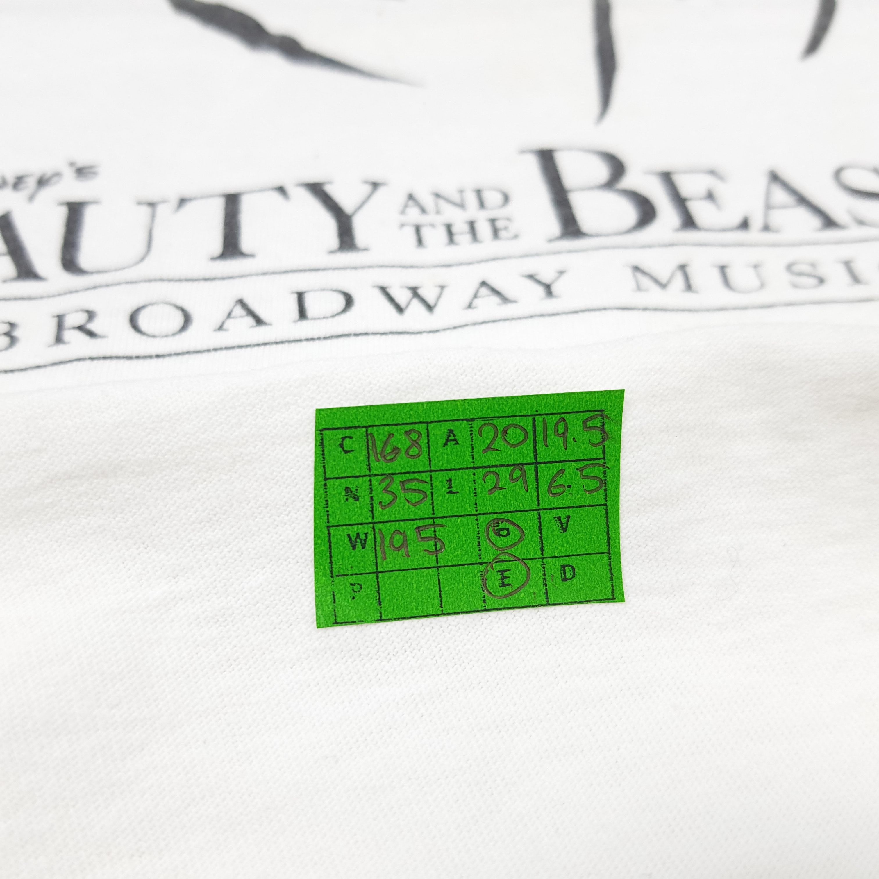 Disney × Vintage Vintage Disney's Beauty and The Beast Musical T-shirt Size US M / EU 48-50 / 2 - 8 Thumbnail