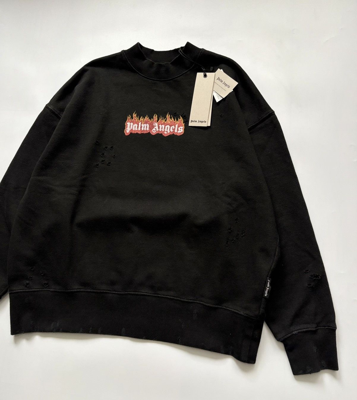 Palm Angels Palm Angels Flame Crewneck Distressed Size US S / EU 44-46 / 1 - 2 Thumbnail