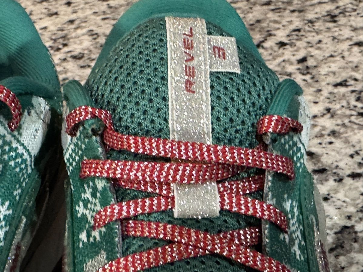 Brooks Brooks Revel 3 Run Merry size 9.5 Size US 9.5 / IT 39.5 - 2 Thumbnail