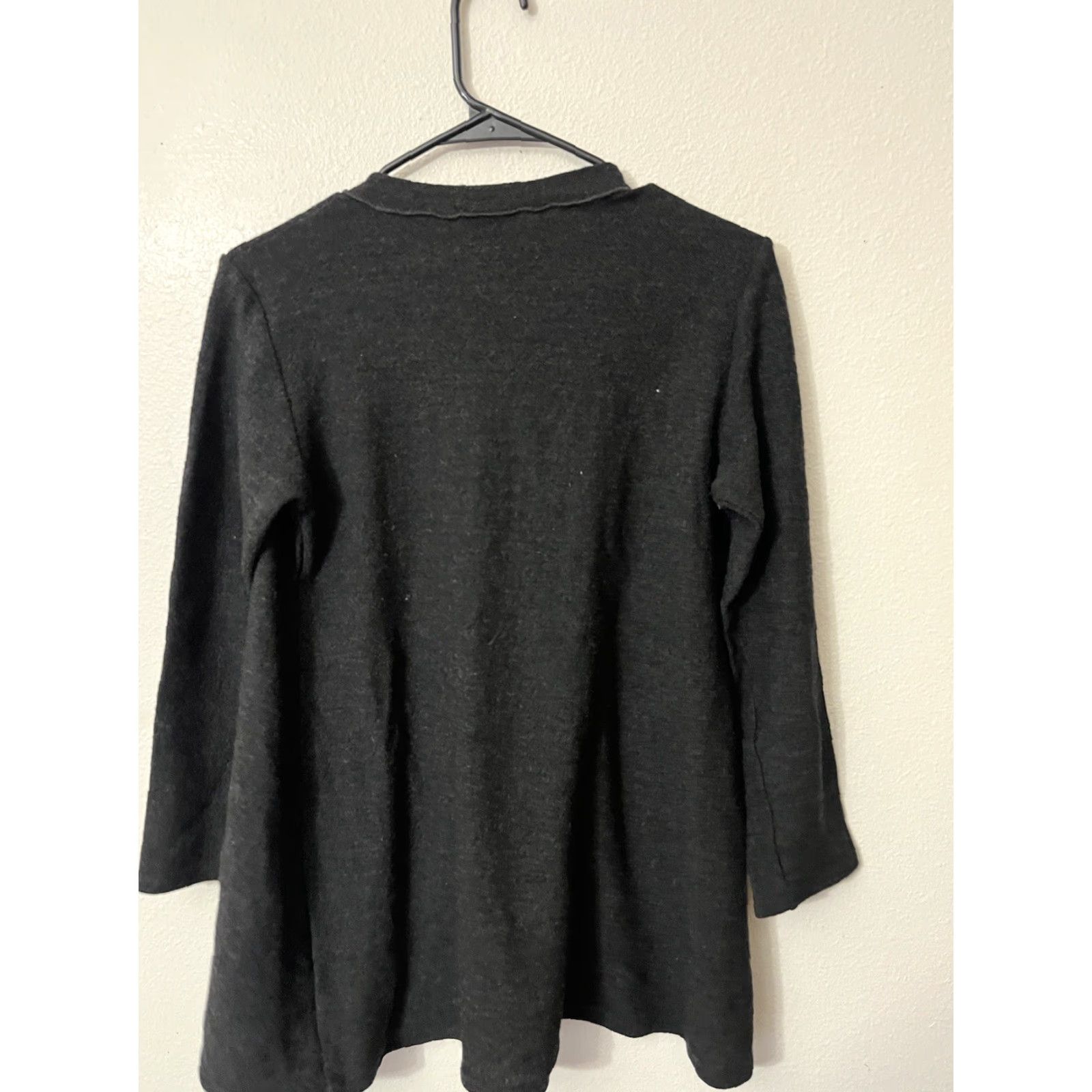 Eileen Fisher EILEEN FISHER Women's Cardigan Sweater 100% Merino Wool Size S Charcoal Gray Button Size S / US 4 / IT 40 - 3 Thumbnail