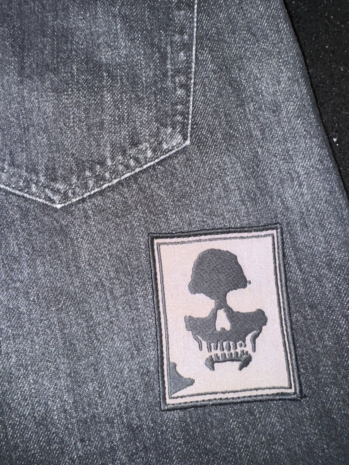 Number (N)ine × Supreme Supreme®/Number (N)ine Patches Loose Fit Selvedge Jean Size US 30 / EU 46 - 11 Thumbnail