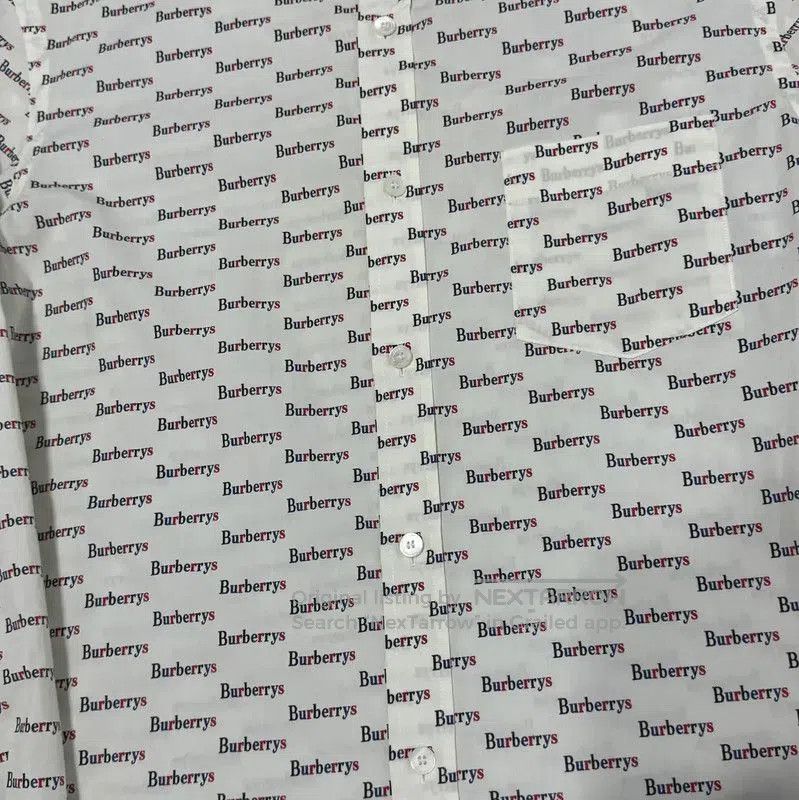 Burberry Burberry Women's Short Sleeve Printed Shirt. Size M / US 6-8 / IT 42-44 - 3 Thumbnail
