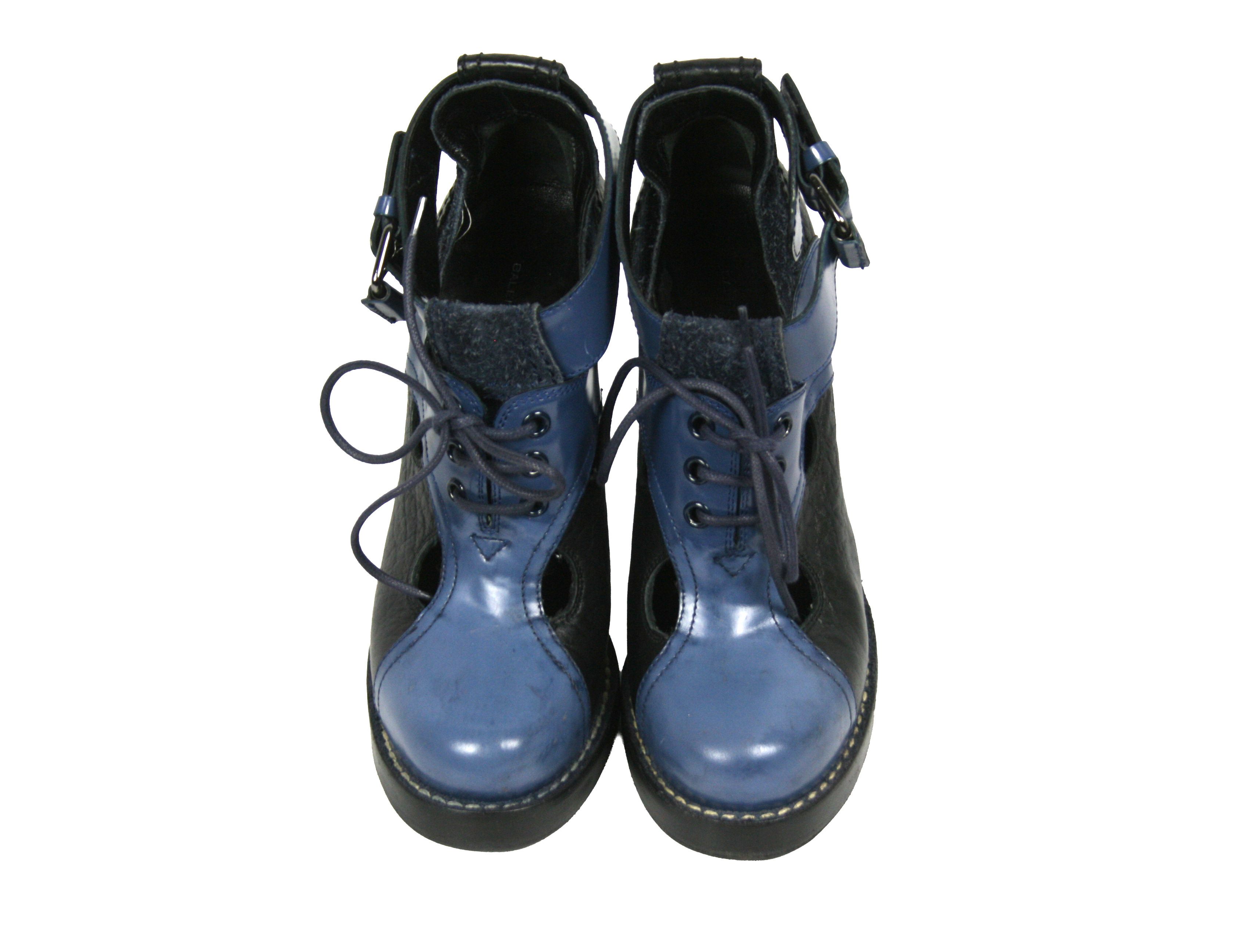 Balenciaga Cut Out Lace Up Heeled Leather Boots Size US 5 / IT 35 - 9 Thumbnail