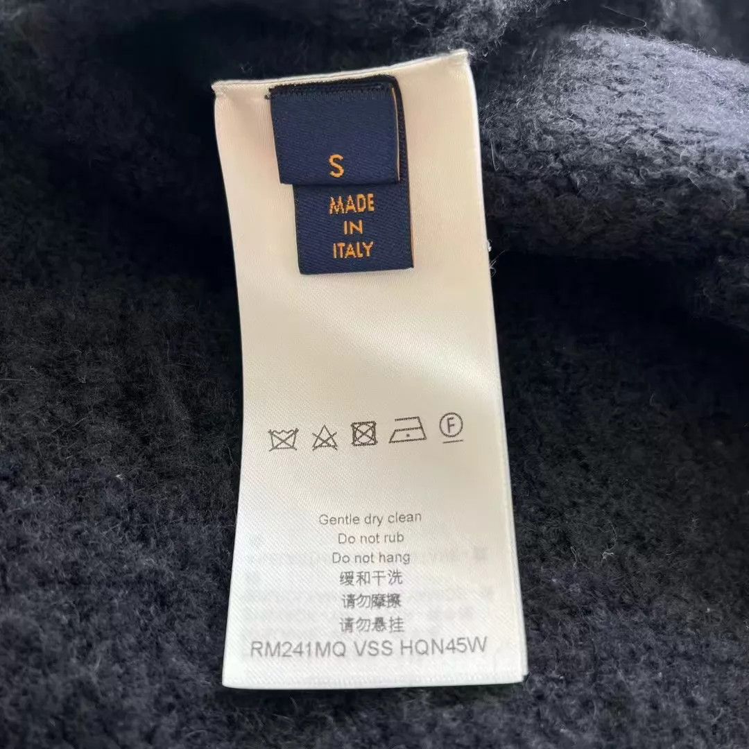 Louis Vuitton LV Front & Back Logo Black Teddy Sweater Size S Size US S / EU 44-46 / 1 - 4 Thumbnail