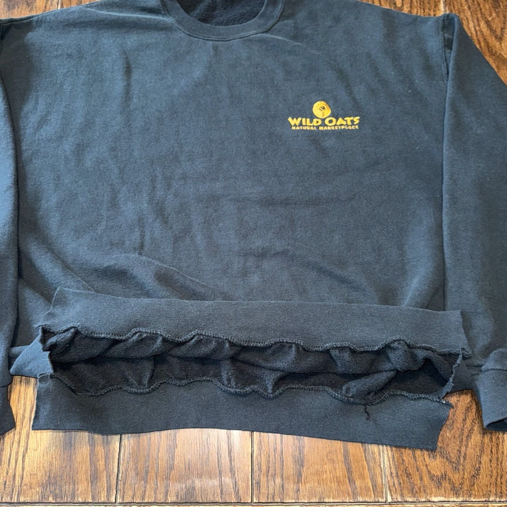 Vintage VTG Wild Oats Natural Marketplace Employee Team Member Crewneck Sweatshirt Large Mens Black Graphic Print Size US L / EU 52-54 / 3 - 5 Thumbnail