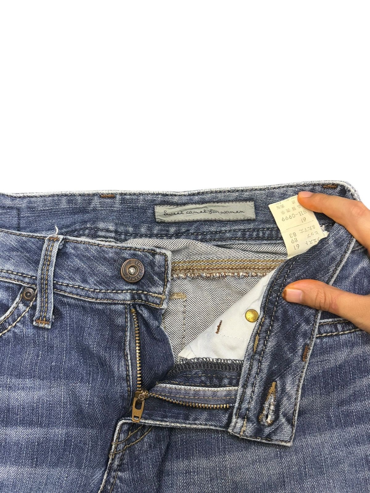 Diesel Vintage Japanese Brand Faded Wash Distressed Flare Jeans Size 27" / US 4 / IT 40 - 5 Thumbnail