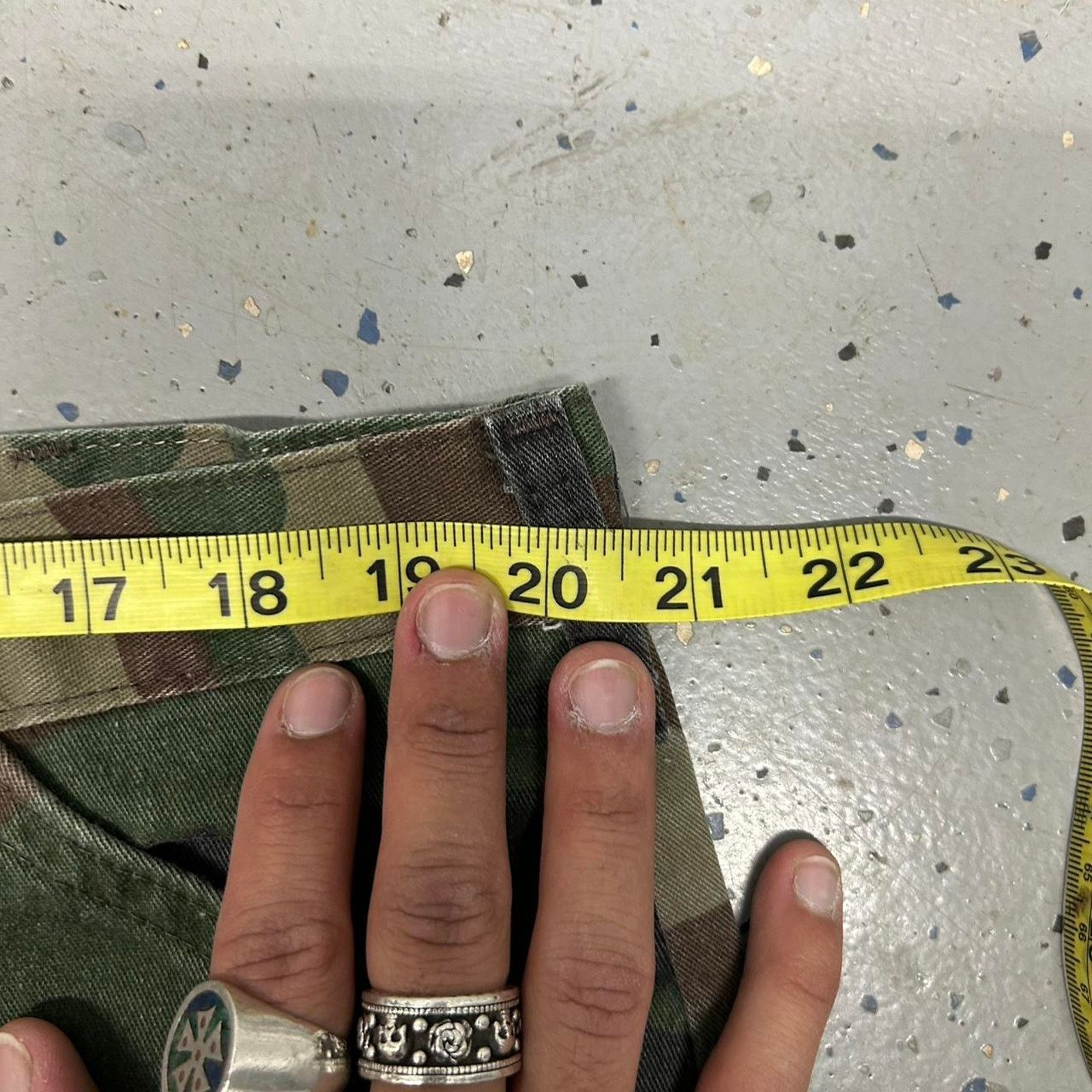 Other VTG Liberty camo cargo pants with adjustable waist Size US 40 / EU 56 - 4 Thumbnail