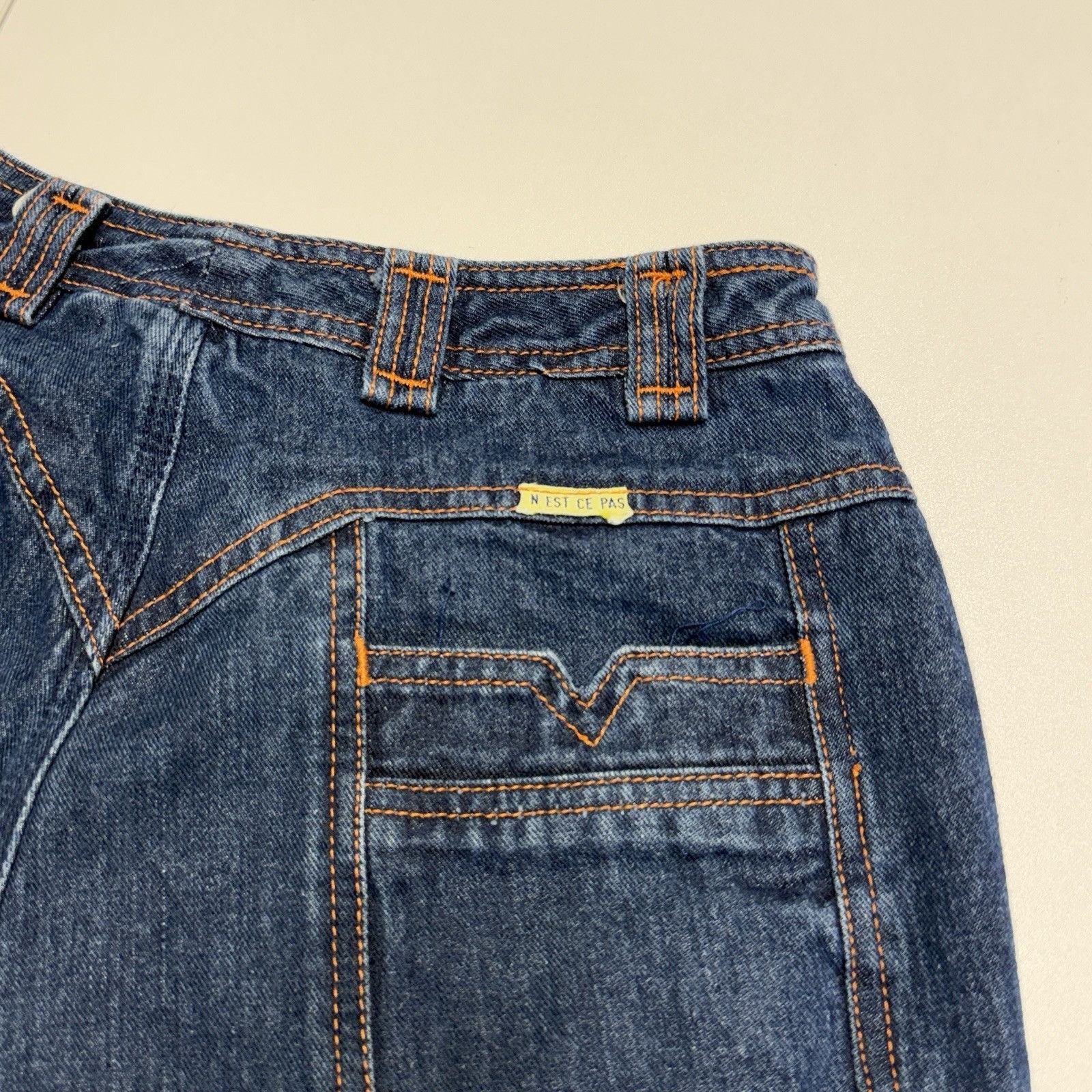 Vintage Vintage N'est Ce Pas Jeans Womens SIze 11/12 Blue Cropped In Size 34" / US 12 / IT 48 - 6 Thumbnail