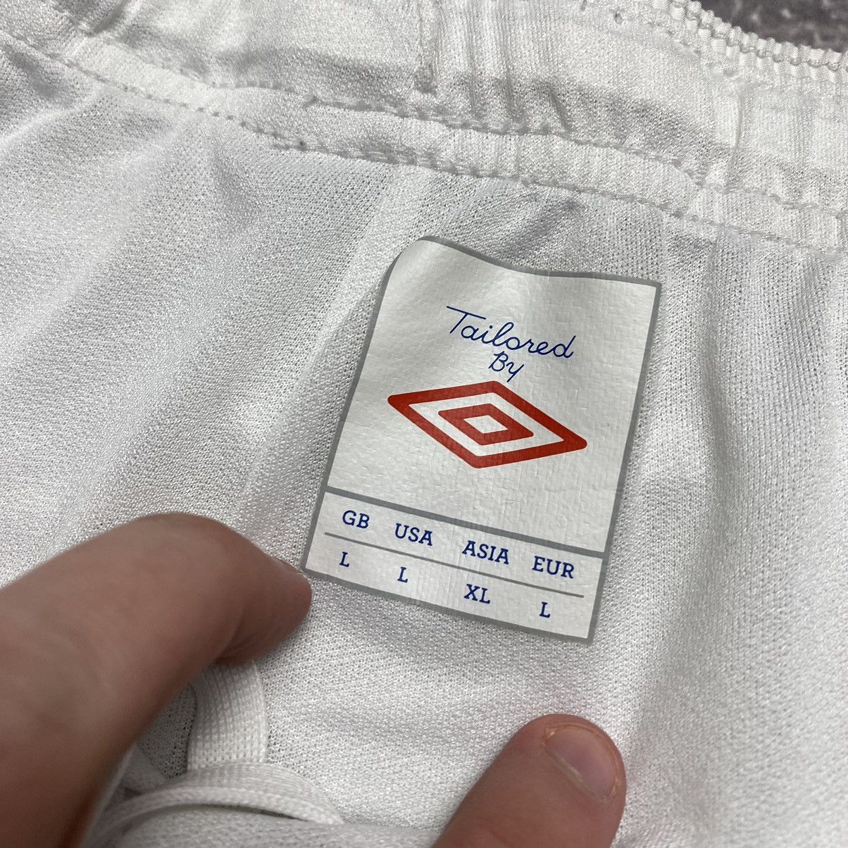 Umbro Men’s Umbro Rangers Small Logo Football team shorts Size US 34 / EU 50 - 5 Thumbnail