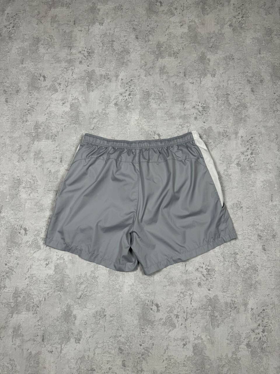 Nike Vintage Nike Y2K Gray Shorts Size XXL Size US 42 / EU 58 - 5 Thumbnail