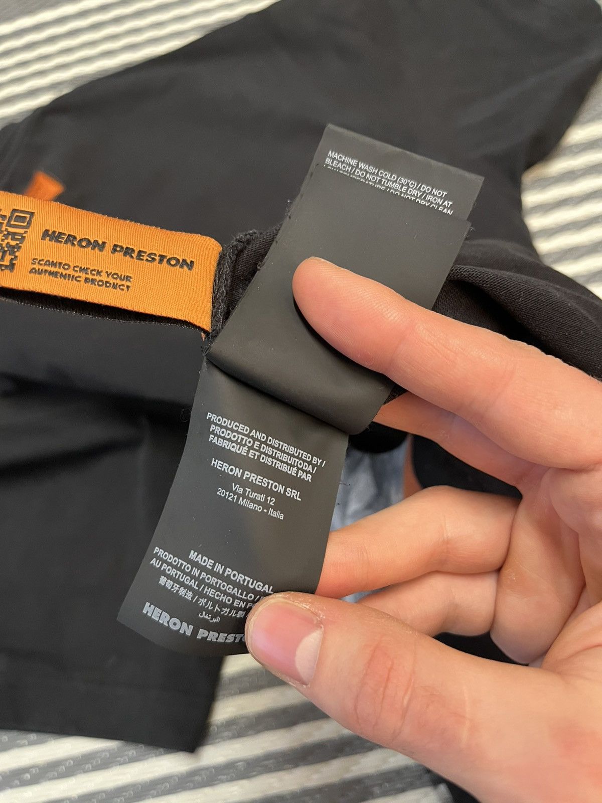 Heron Preston Heron Preston Black 'Heron' T-Shirt Size US XL / EU 56 / 4 - 8 Thumbnail