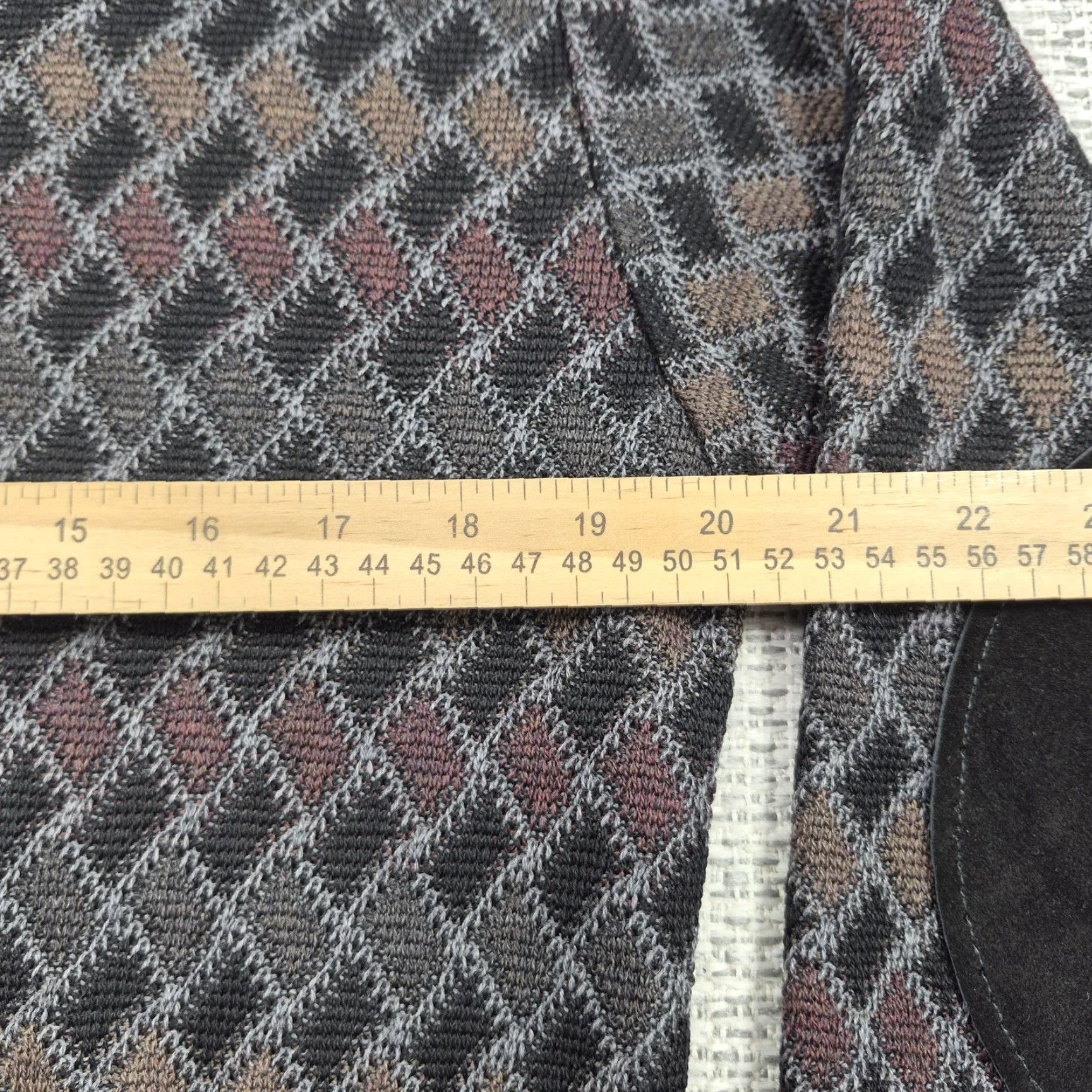 Vintage VINTAGE Segreto Sweater Mens Large Wool Argyle V-Neck Elbow Patch Knit 80s 90s Casual Fil… Size US L / EU 52-54 / 3 - 7 Thumbnail
