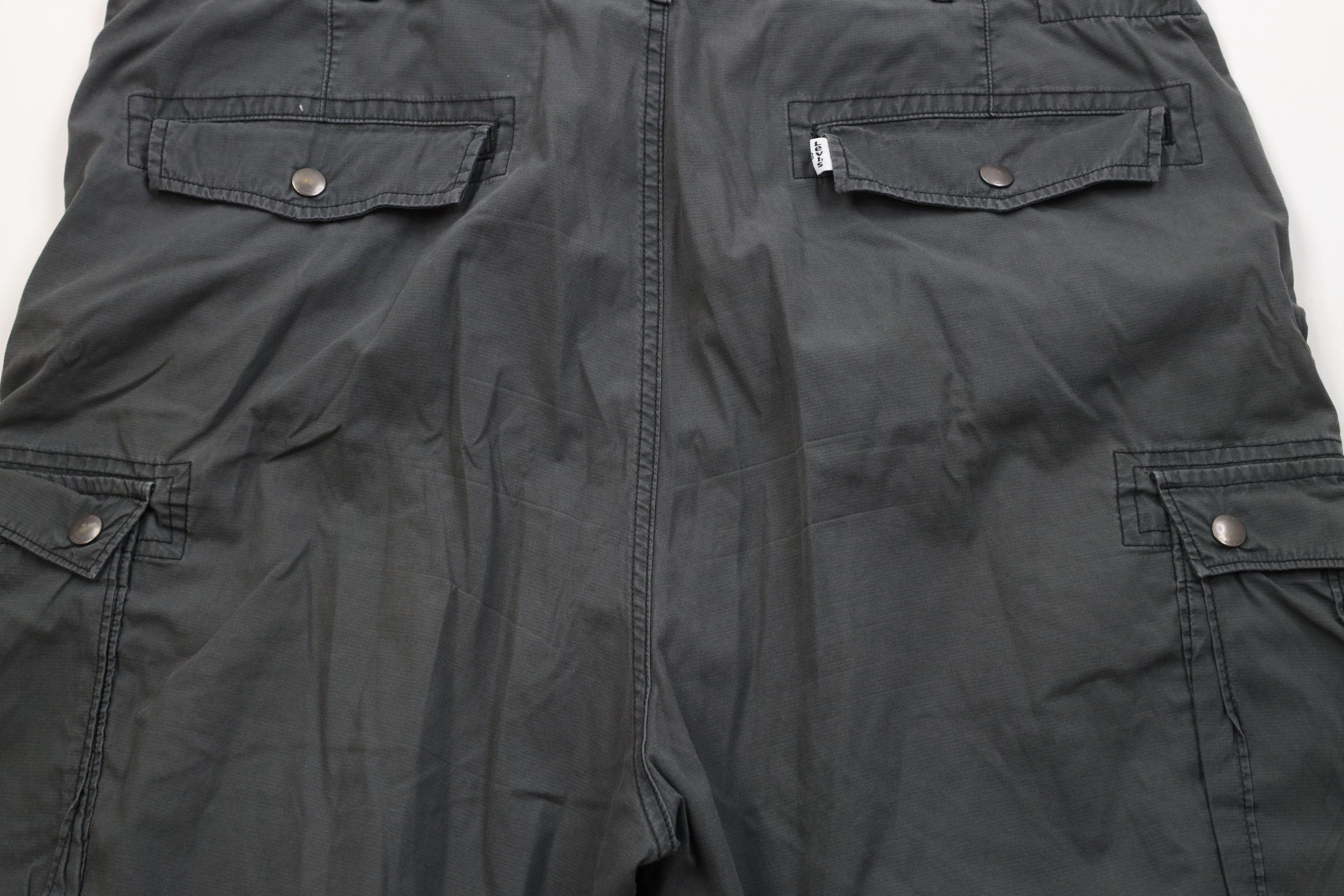 Levi's Vintage Y2K Levis Baggy Fit Cargo Shorts Gray Cotton Size US 40 / EU 56 - 10 Thumbnail