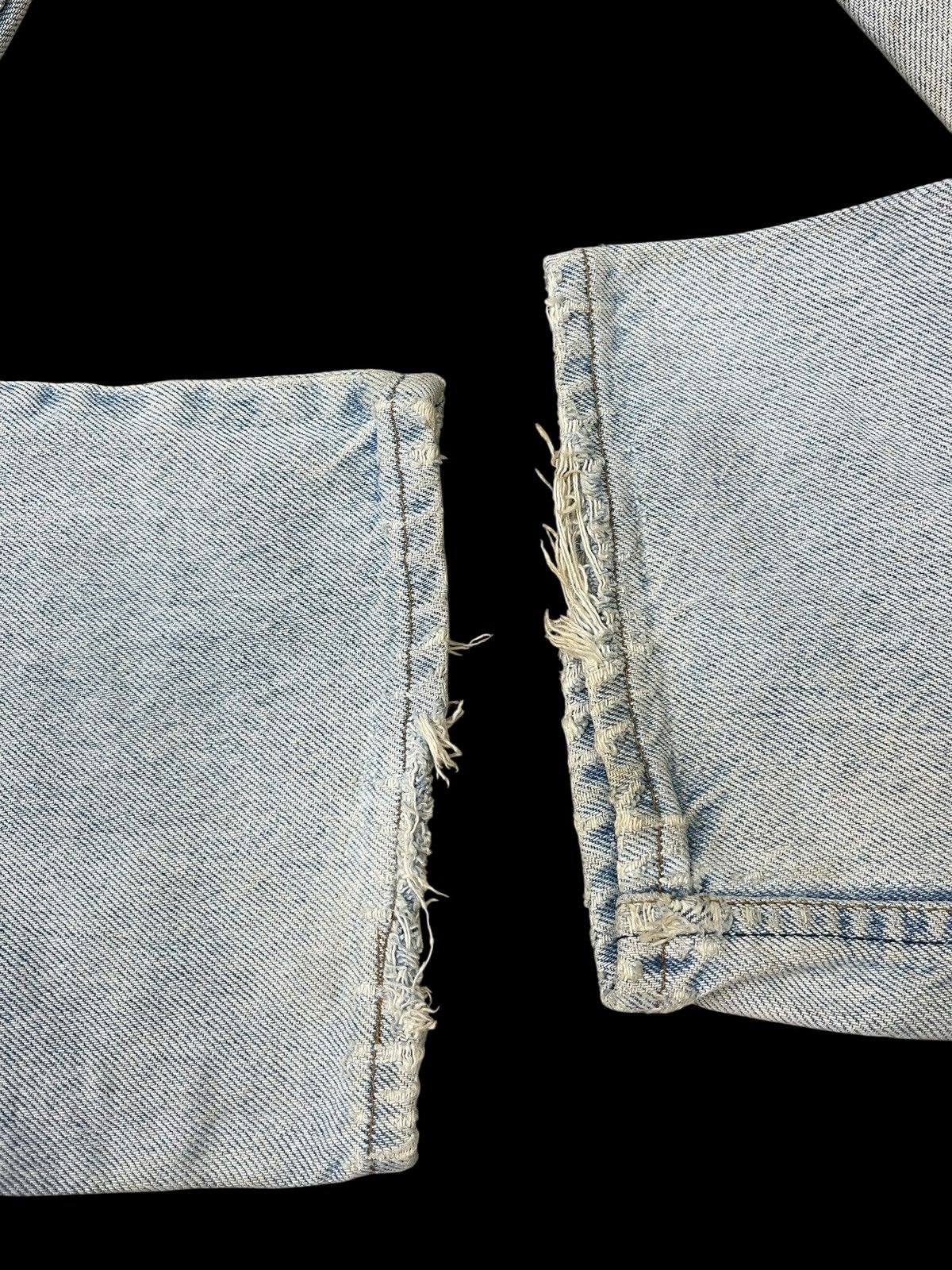 Levi's Vintage Levi’s 550 Jeans Orange Tab Faded Distressed Size US 33 - 15 Thumbnail