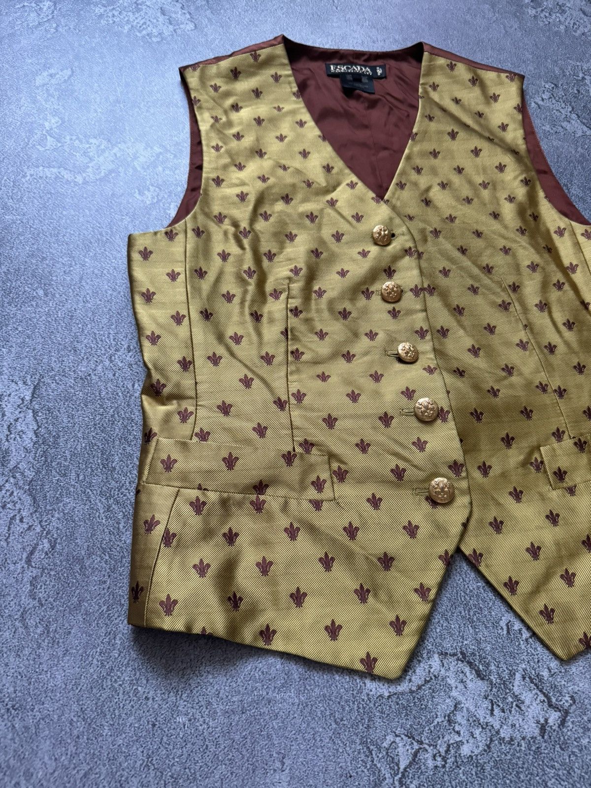 Escada × Escada Sport × Vintage Escada by Margaretha Ley Italy 36 button up vest all printed Size XS / US 0-2 / IT 36-38 - 5 Thumbnail