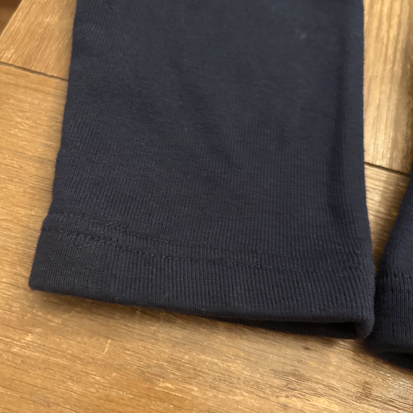 Champion Champion Reverse Weave Hoodie Yale Women Blue XL Cropped EUC Pullover 90s Style Cropped All Seasons Size Type Regular Brand Size XL / US 12-14 / IT 48-50 - 5 Thumbnail