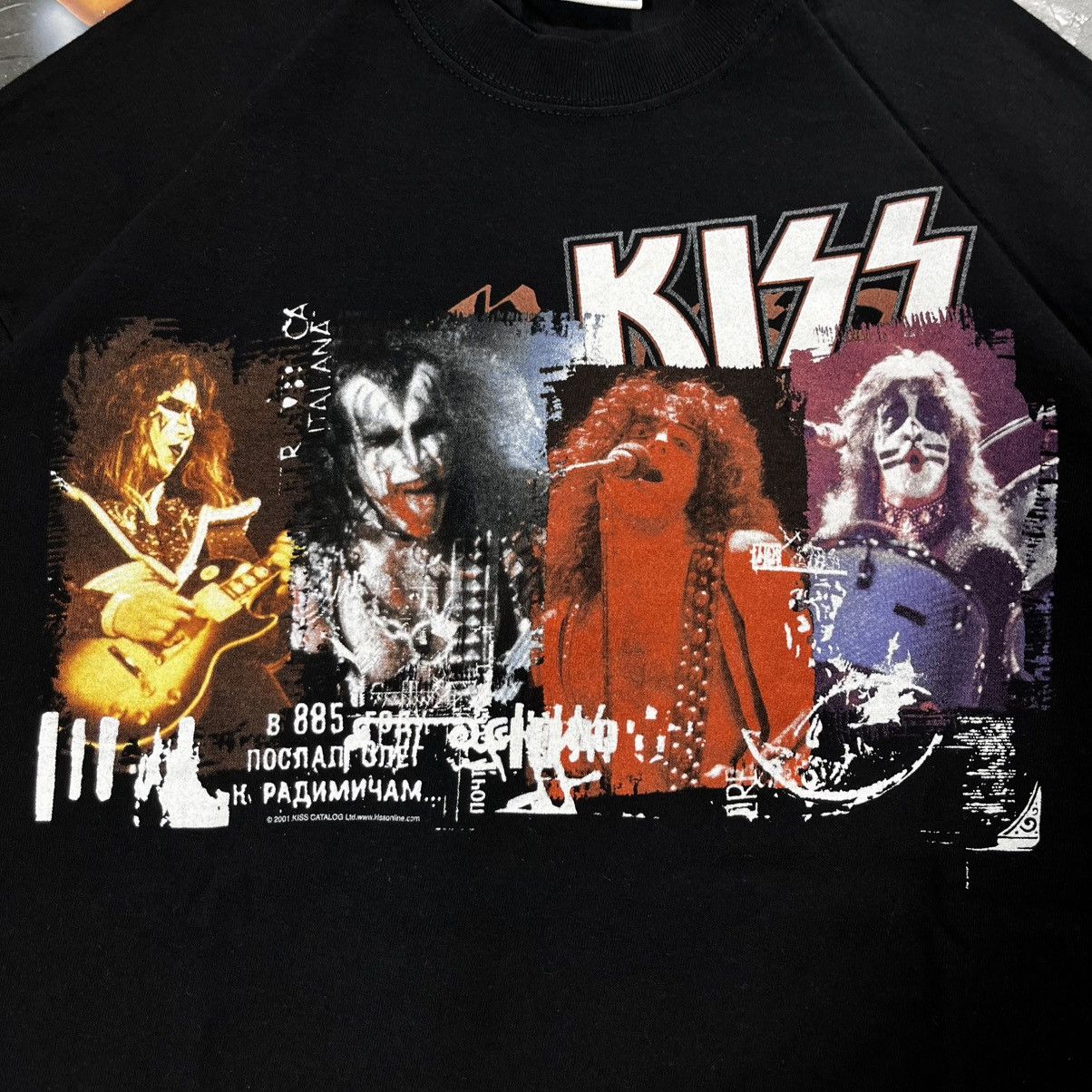 Band Tees Vintage 2000s Kiss big logo rock metal tee tshirt rare Size US L / EU 52-54 / 3 - 8 Thumbnail