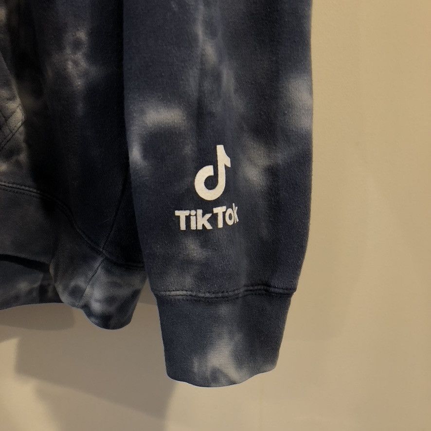 XO 2020 The Weekend XO Static Tie Dye Hoodie Size US L / EU 52-54 / 3 - 3 Thumbnail
