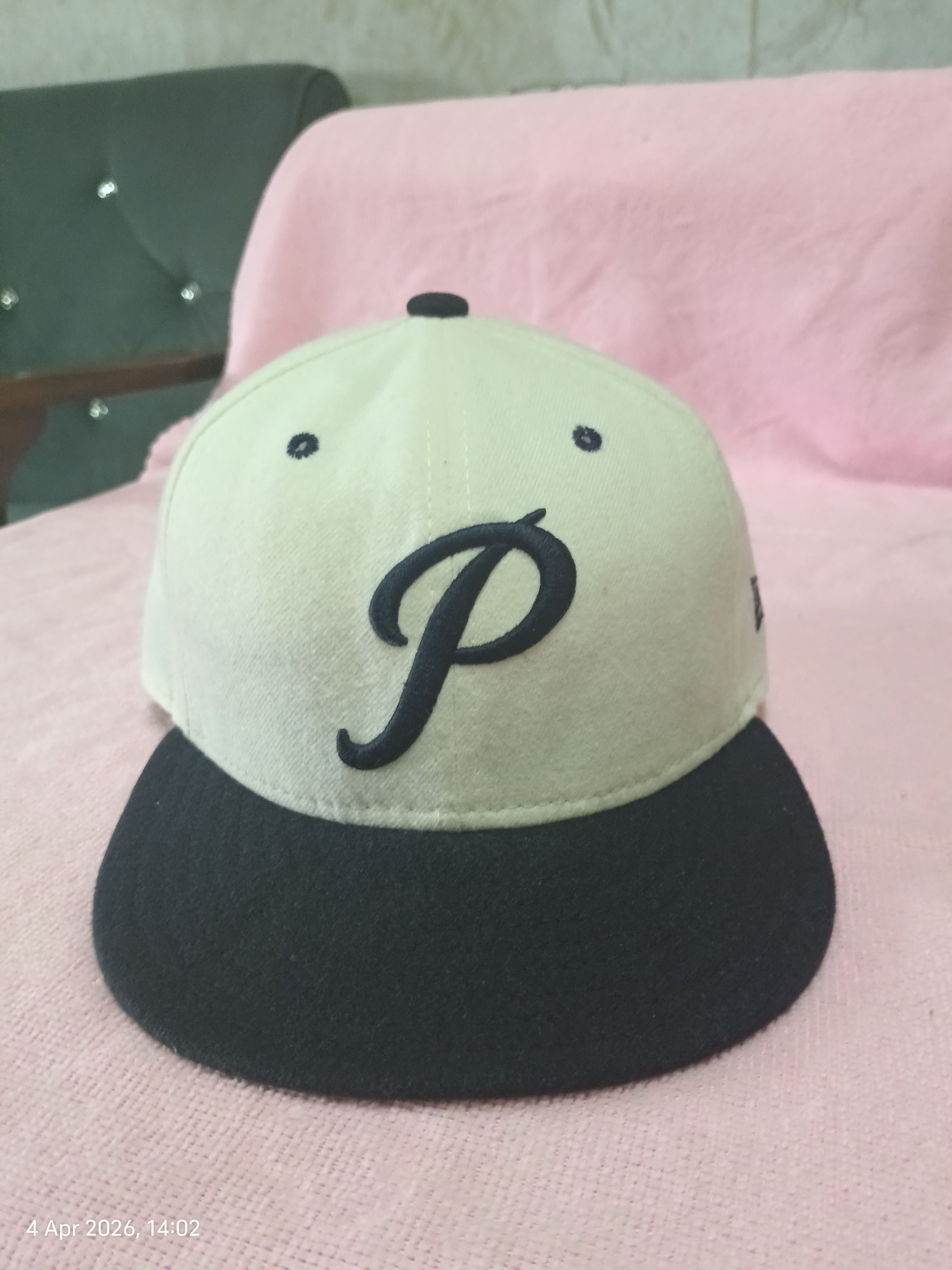 New Era VINTAGE NEW ERA PHILADELPHIA PHILLIES MINOR LEAGUE BASEBALL Size ONE SIZE - 1 Thumbnail