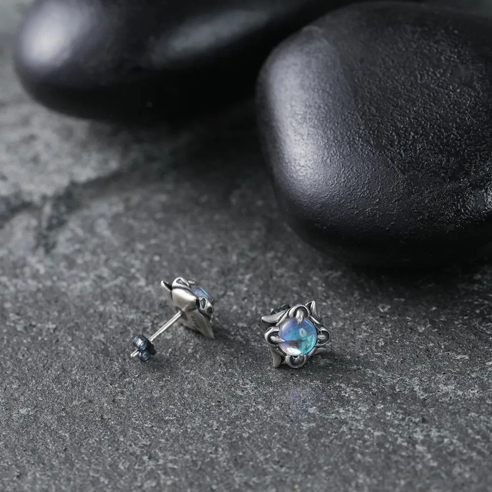 Jewelry Evil Claws Eyes Stud Earrings 925 Sterling Silver Gift Size ONE SIZE - 4 Thumbnail
