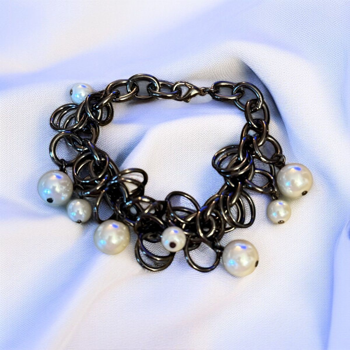 Other Gunmetal pearl charms chain bracelet Size ONE SIZE - 1 Thumbnail