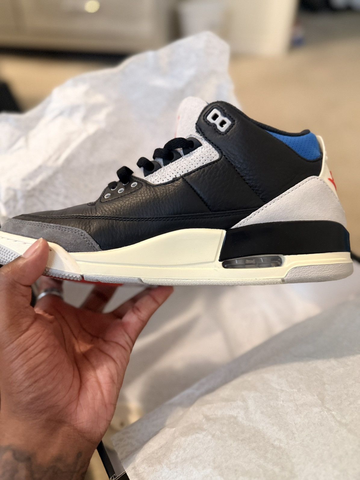 Jordan Brand Jordan Retro 3 Rare Air Size US 9.5 / EU 42-43 - 3 Thumbnail