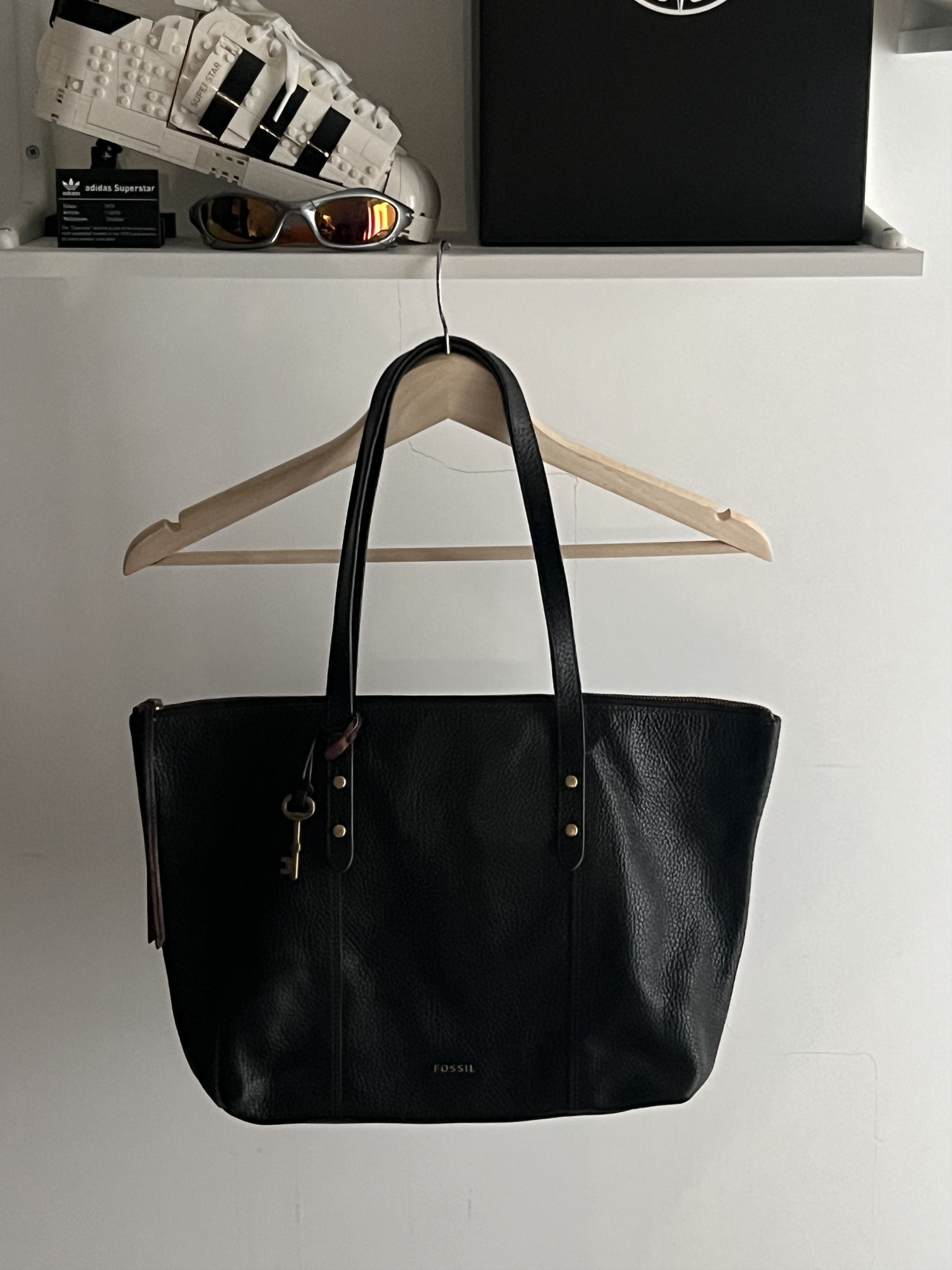 Fossil Fossil Womans Vintage Dark Brown Leather Handbag Size ONE SIZE - 1 Thumbnail