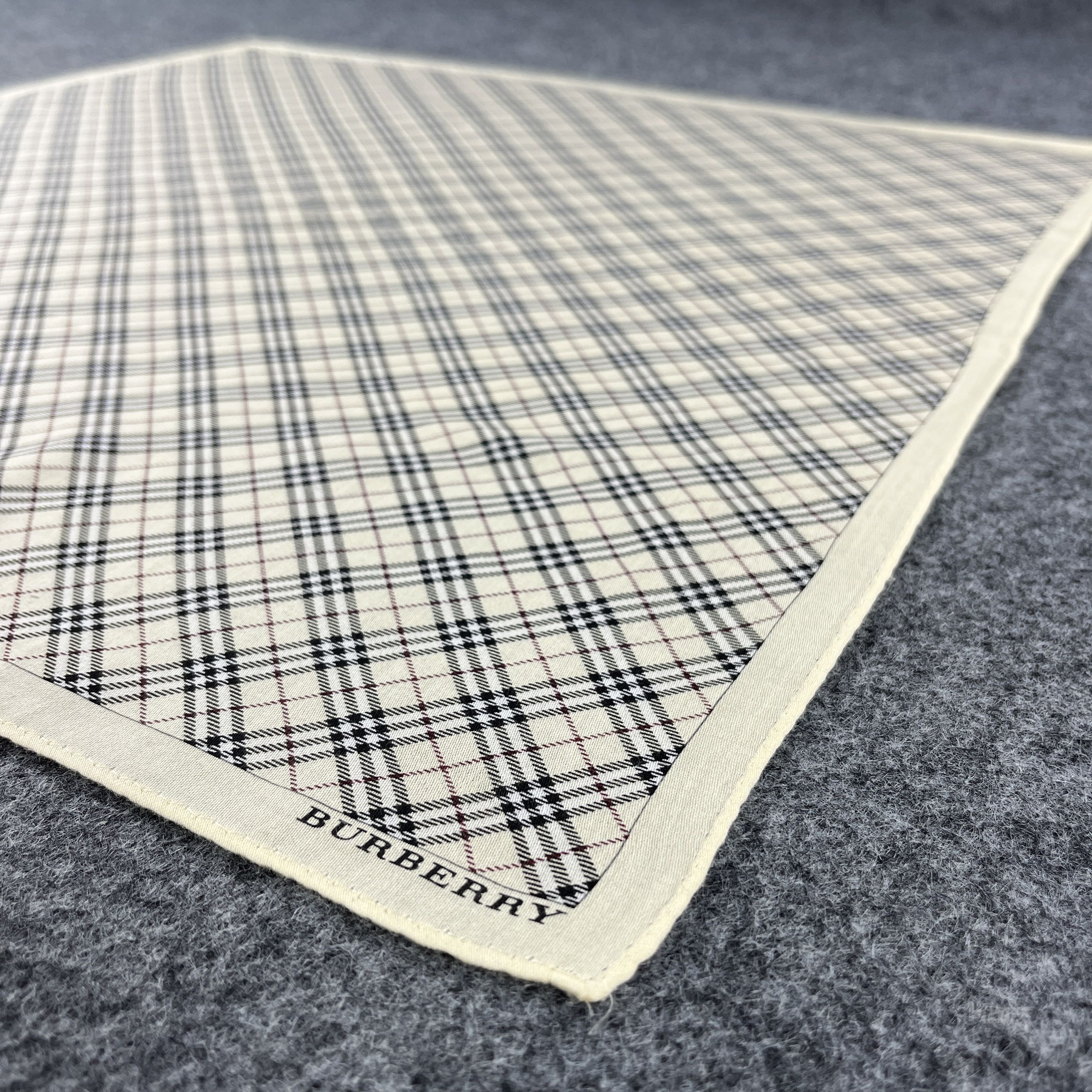 Burberry Burberry Handkerchief / Bandana / Neckerchief B130 Size ONE SIZE - 7 Thumbnail