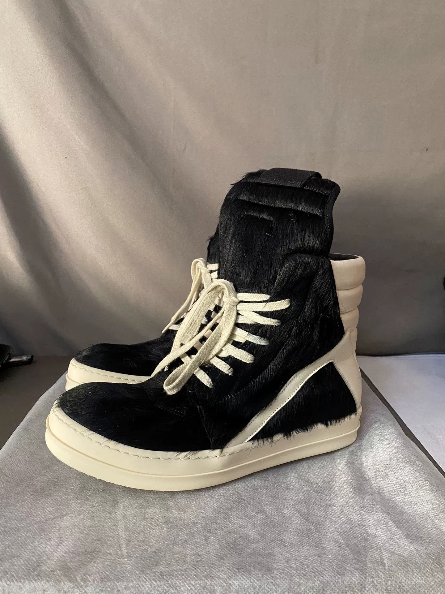 Rick Owens Rick Owens Fur Cargobasket 48 | Grailed