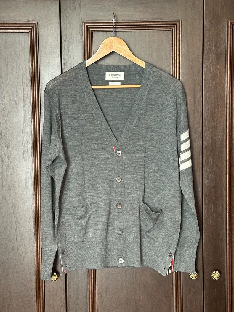 Thom Browne Thom Browne Gray knit cardigan Size US XL / EU 56 / 4 - 1 Thumbnail