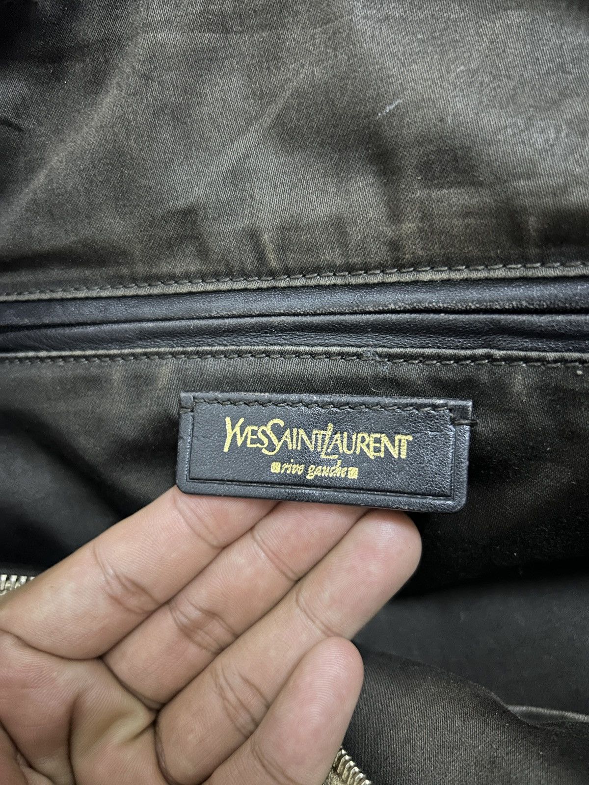 Yves Saint Laurent Yves Saint Laurent Leather Handbag Size ONE SIZE - 10 Thumbnail