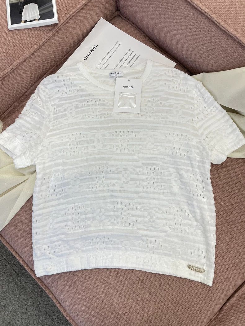 Chanel 21C White CC Logo Short Sleeve T-Shirt