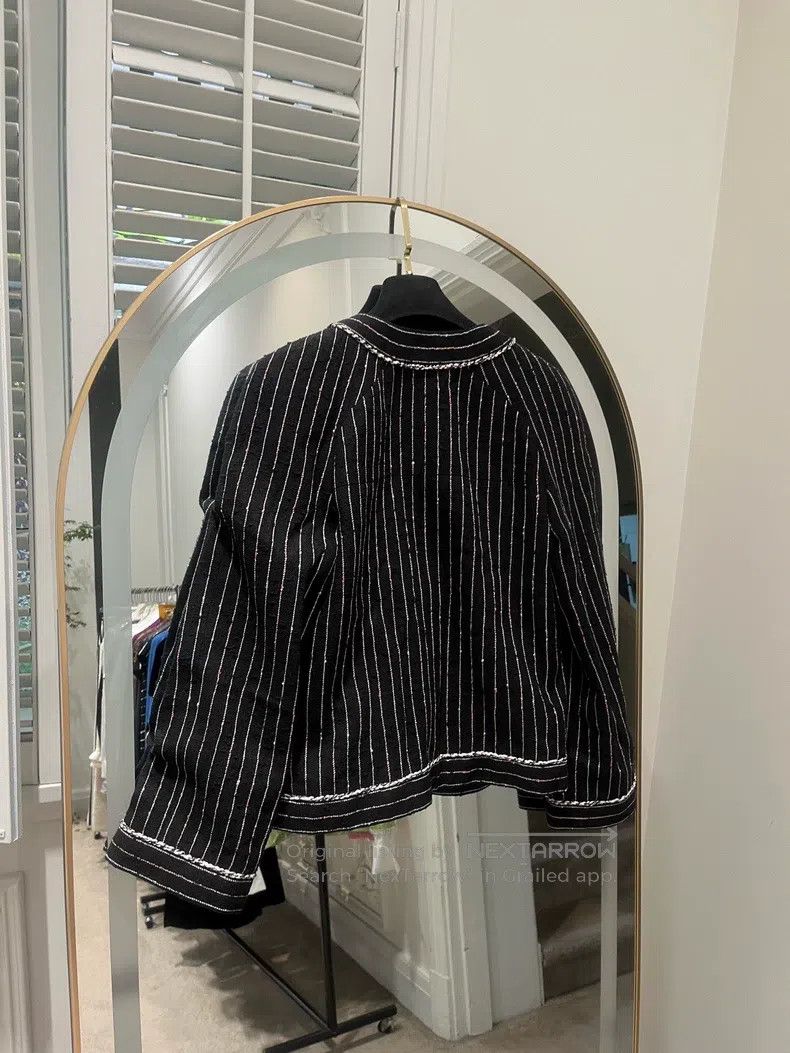 Chanel Chanel 23p black vertical striped jacket Size XS / US 0-2 / IT 36-38 - 2 Thumbnail