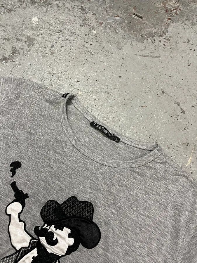Dolce & Gabbana × Vintage 2000s Dolce & Gabbana Cowboy Gun Human Grey Tee-Shirt Size US M / EU 48-50 / 2 - 5 Thumbnail