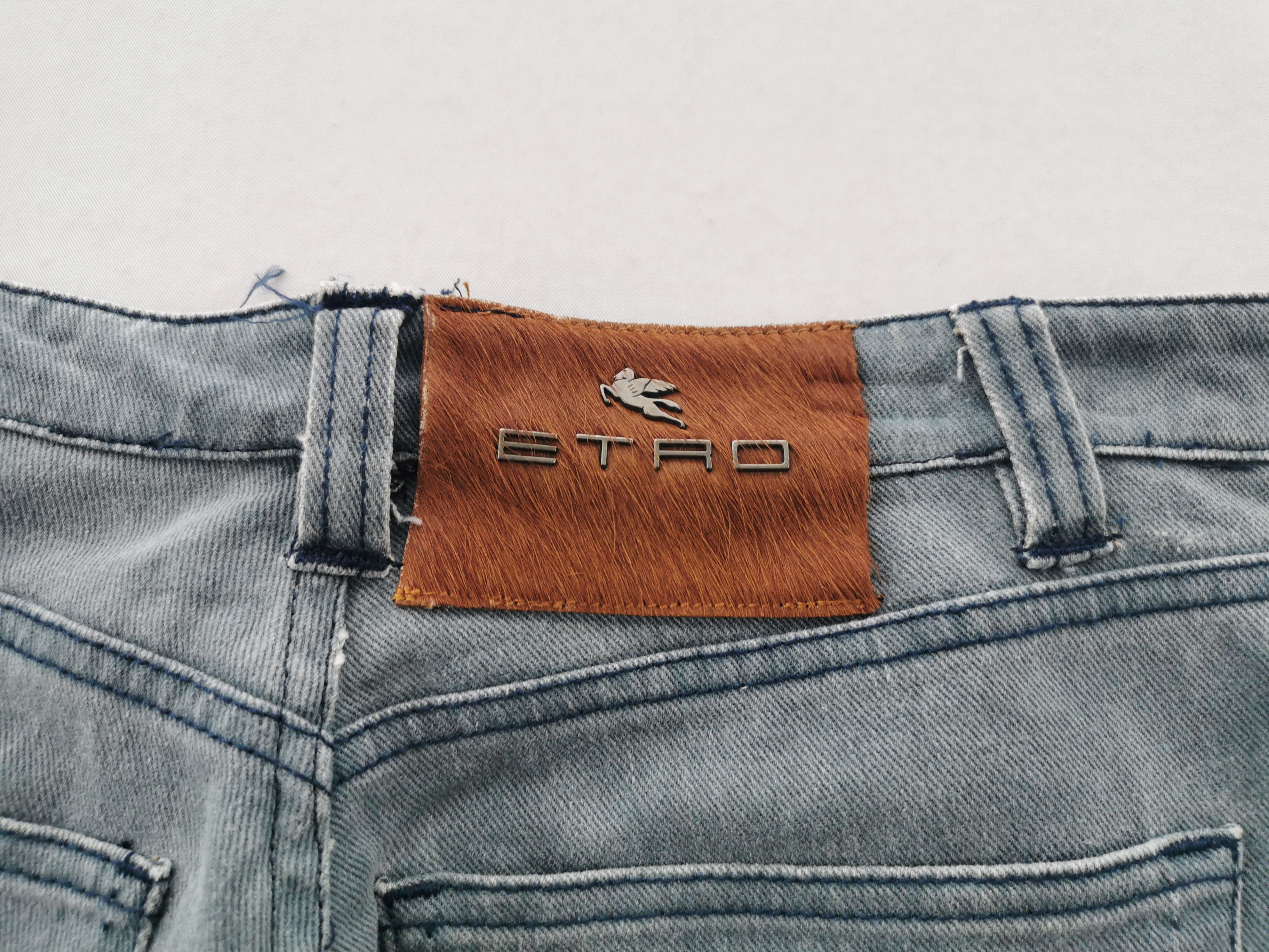 Etro Etro Embroidered Pocket Jeans Made In Italy Size 30 Size US 30 / EU 46 - 7 Thumbnail