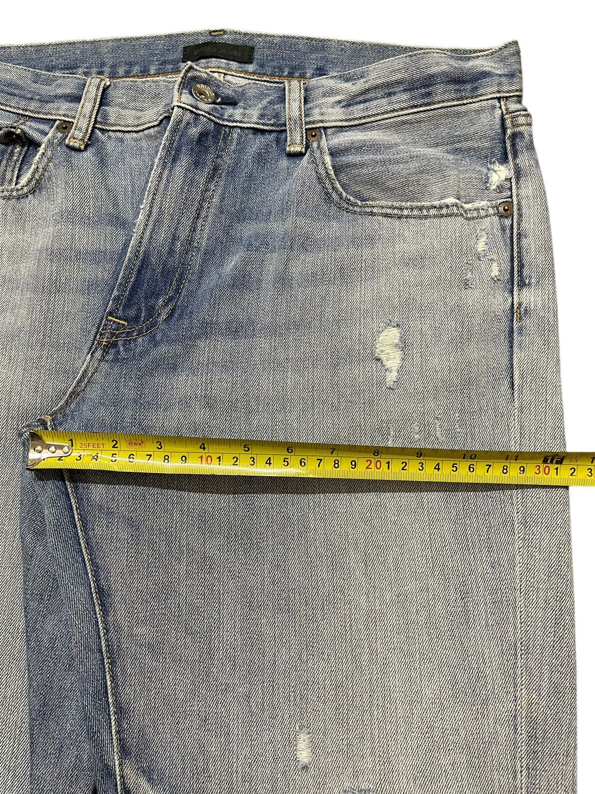 Uniqlo Vintage Japanese Uniqlo Faded Wash Style Distressed Jeans Size US 34 / EU 50 - 14 Thumbnail