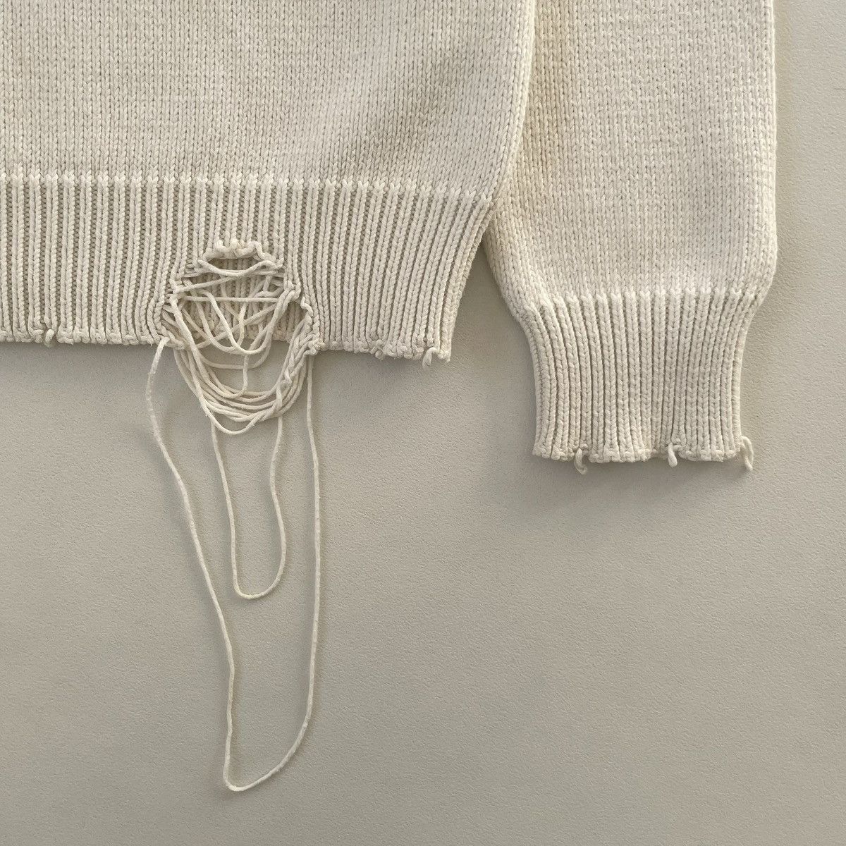 Maison Margiela S/S 19 Cream Destroyed Cotton Sweater Size US M / EU 48-50 / 2 - 10 Thumbnail