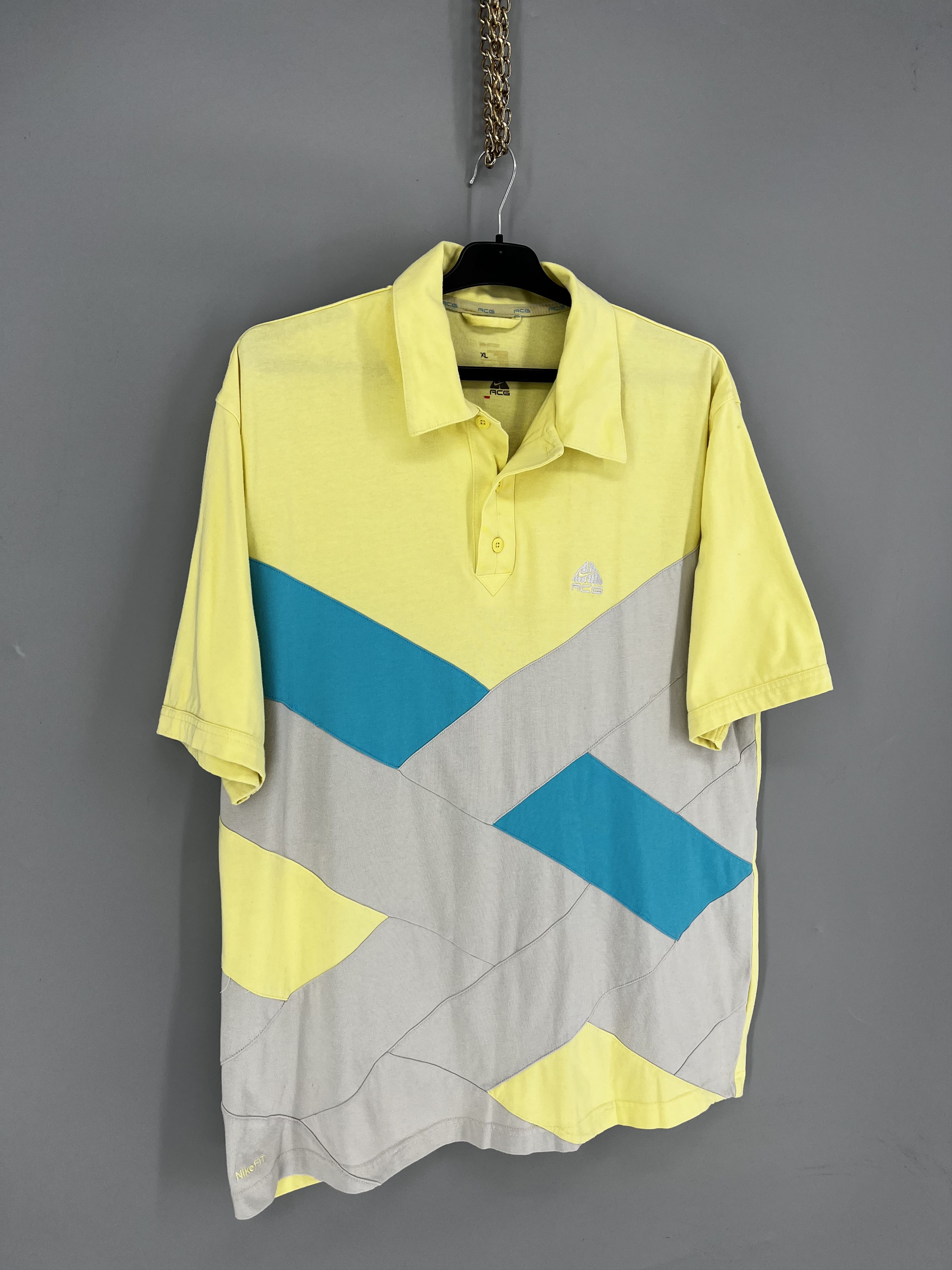 Nike ACG Vintage Nike Acg Polo Shirt Short Sleeve Logo Size XL Fit Size US L / EU 52-54 / 3 - 2 Thumbnail