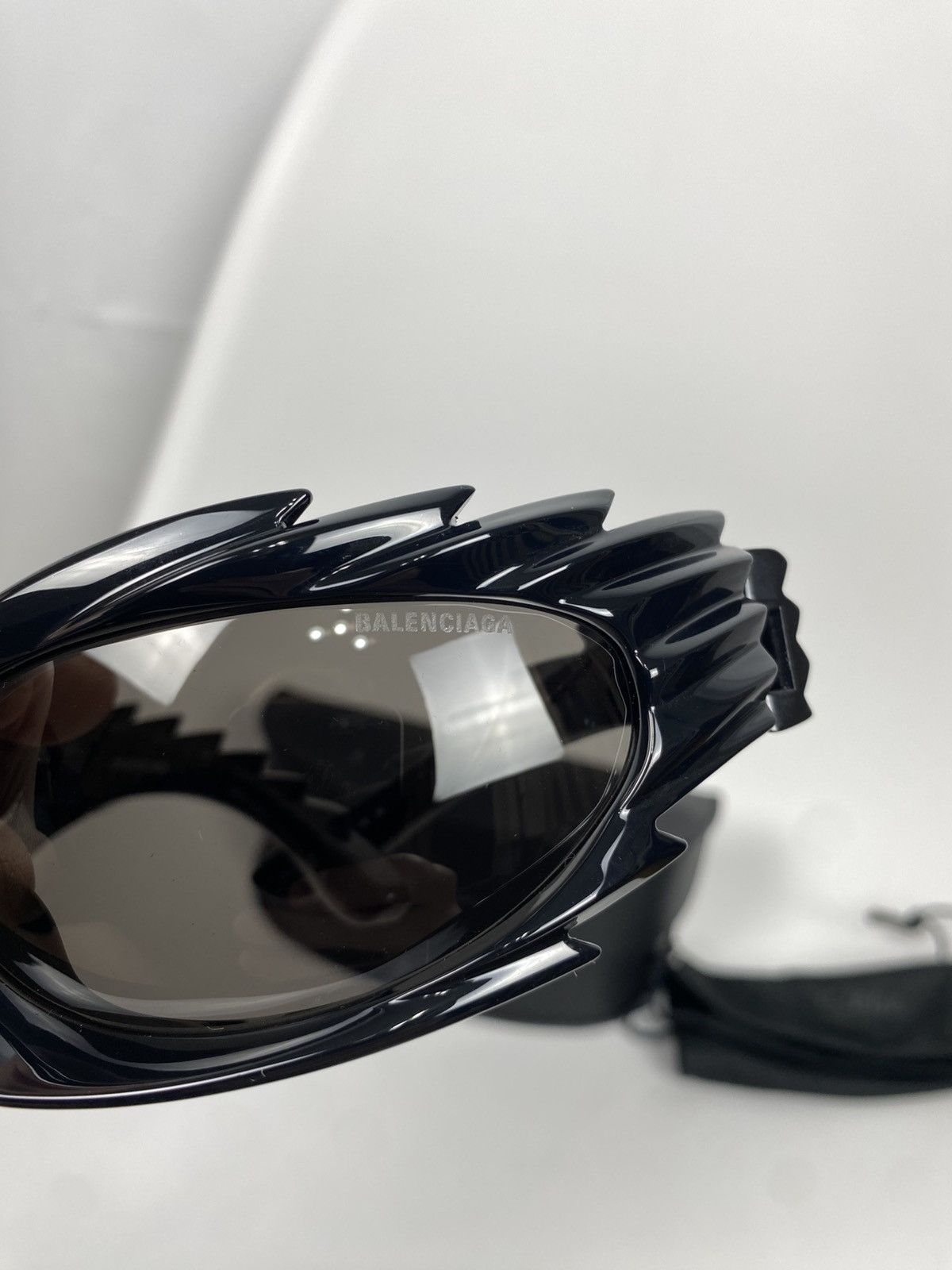 Balenciaga Balenciaga Spike Rectangle Sunglasses New BB0255S Size XL Size ONE SIZE - 9 Thumbnail