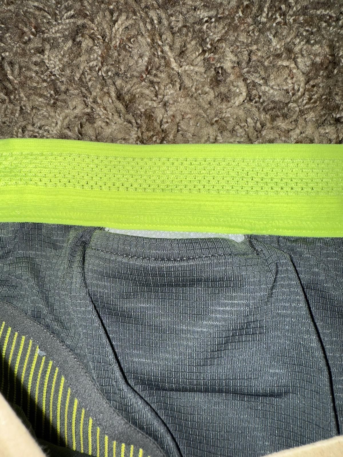 Nike Nike Men’s Dri-Fit ADV Aeroswift 1/2-Length Running Tights Size US 34 / EU 50 - 7 Thumbnail