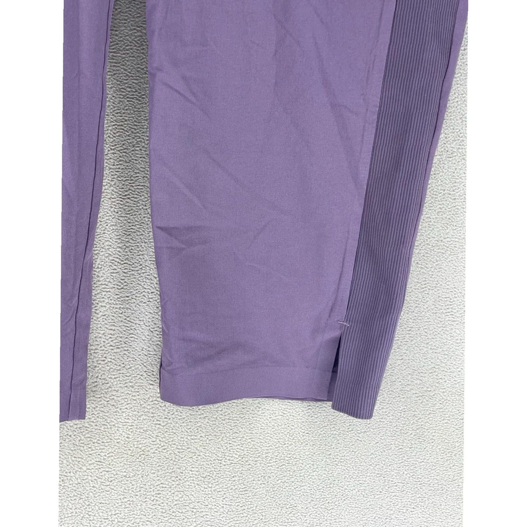 Athleta Athleta Women's Brooklyn Purple Jogger Pants 8 Ribbed Side Detail Elastic Waist Slit Textured Breathable Athletic Activewear Jogger Pants Womens Size 30" / US 8 / IT 44 - 4 Thumbnail