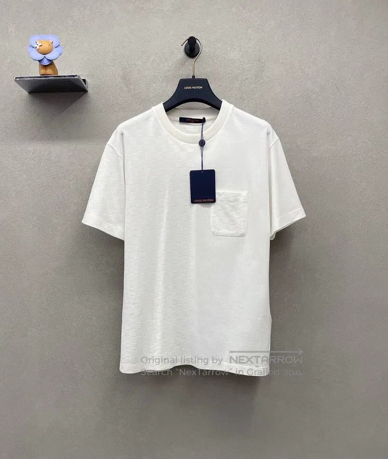 Louis Vuitton Louis Vuitton Dark checkerboard white short sleeve Size US S / EU 44-46 / 1 - 1 Thumbnail
