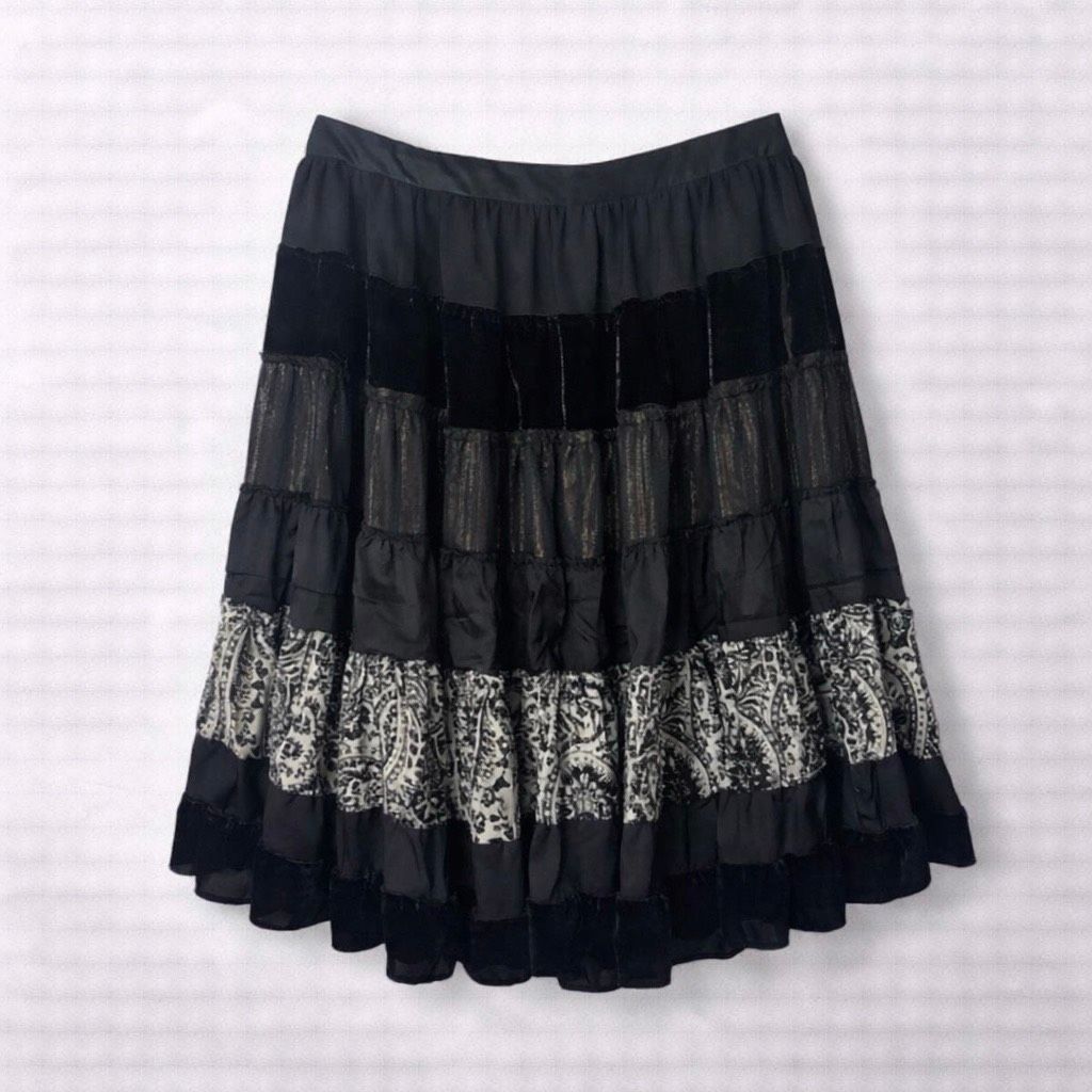 Bcbgmaxazria BCBGMaxAzria Silk Blend Boho Maxi Skirt Size S Gypsy Style Size 27" / US 4 / IT 40 - 1 Thumbnail