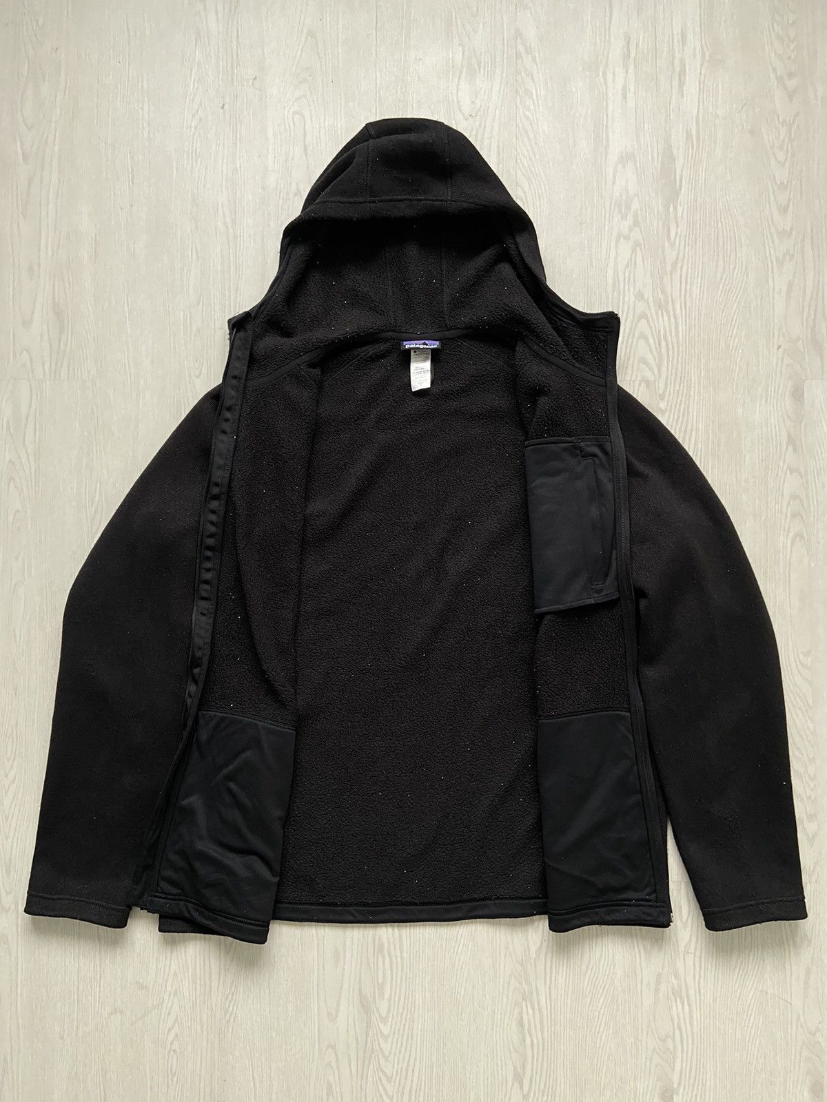 Patagonia Vintage 1990’s Patagonia Rythm Full Black Hoodie Jacket Size US XL / EU 56 / 4 - 6 Thumbnail