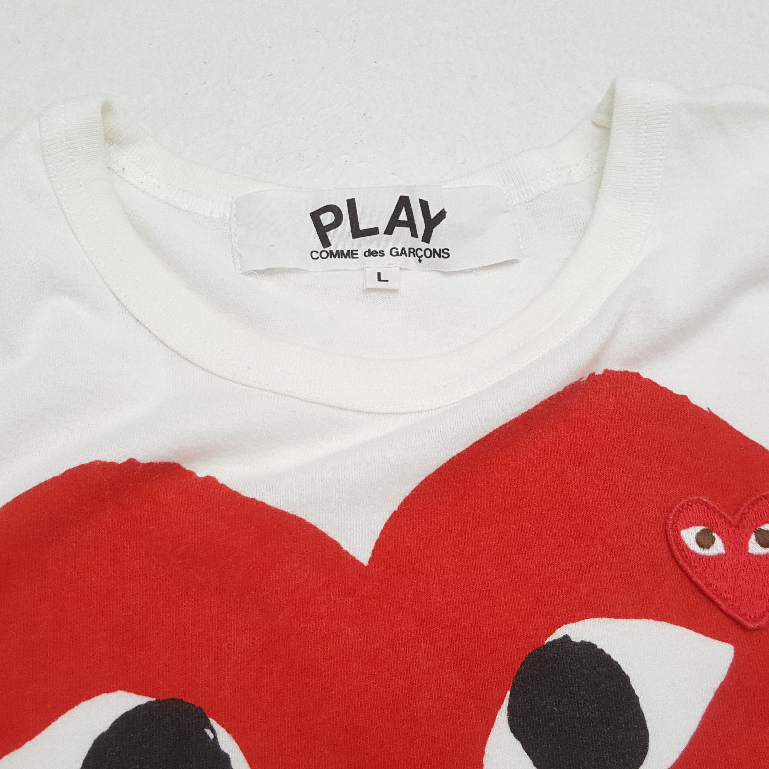 Comme des Garcons PLAY × Japanese Brand × Vintage Vintage COMME des GARÇONS PLAY Japanese Brand T-Shirt Size US M / EU 48-50 / 2 - 7 Thumbnail