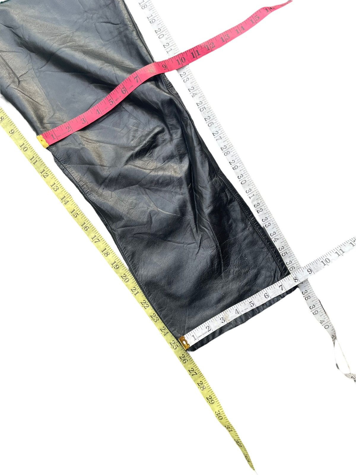 If Six Was Nine Vintage Strawberry Leaves Leather Pant Size US 31 - 16 Thumbnail