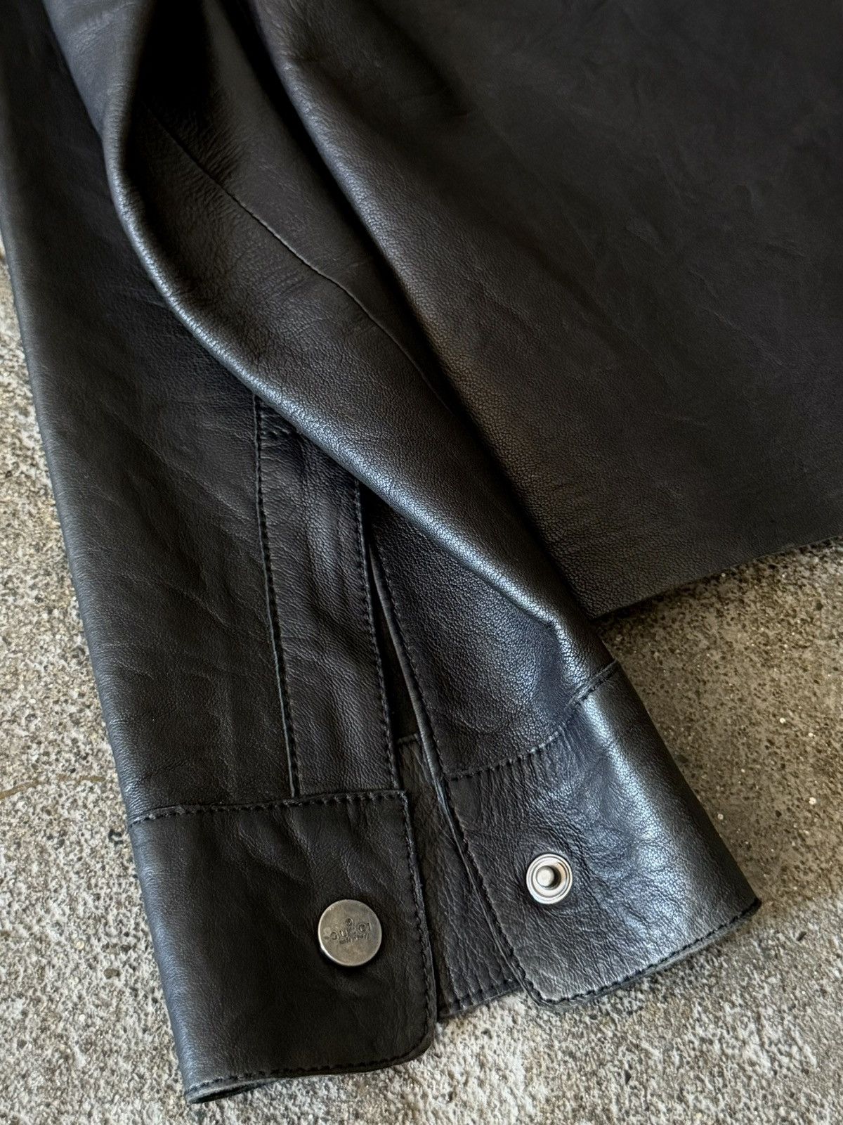 Gucci × Tom Ford Archive Gucci - Tom Ford - FW1997 - Calfskin Vareuse Shirt Size XS / US 0-2 / IT 36-38 - 11 Thumbnail