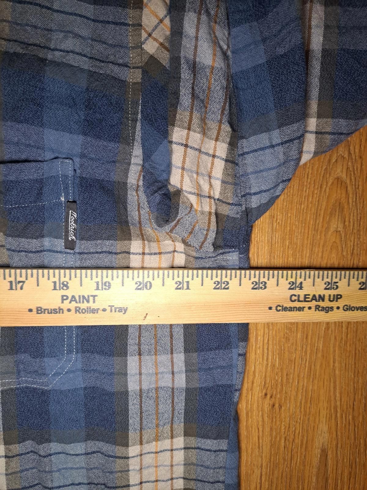 Woolrich Woolen Mills Woolrich Flannel Button Down Shirt Mens Large Plaid Blue Size US L / EU 52-54 / 3 - 8 Thumbnail